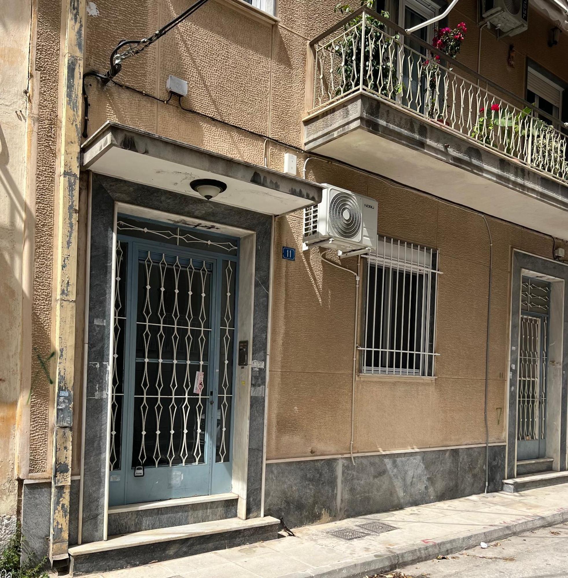 Апартаменты Ζεστή Φωλίτσα Στο Κέντρο. Афины Экстерьер фото